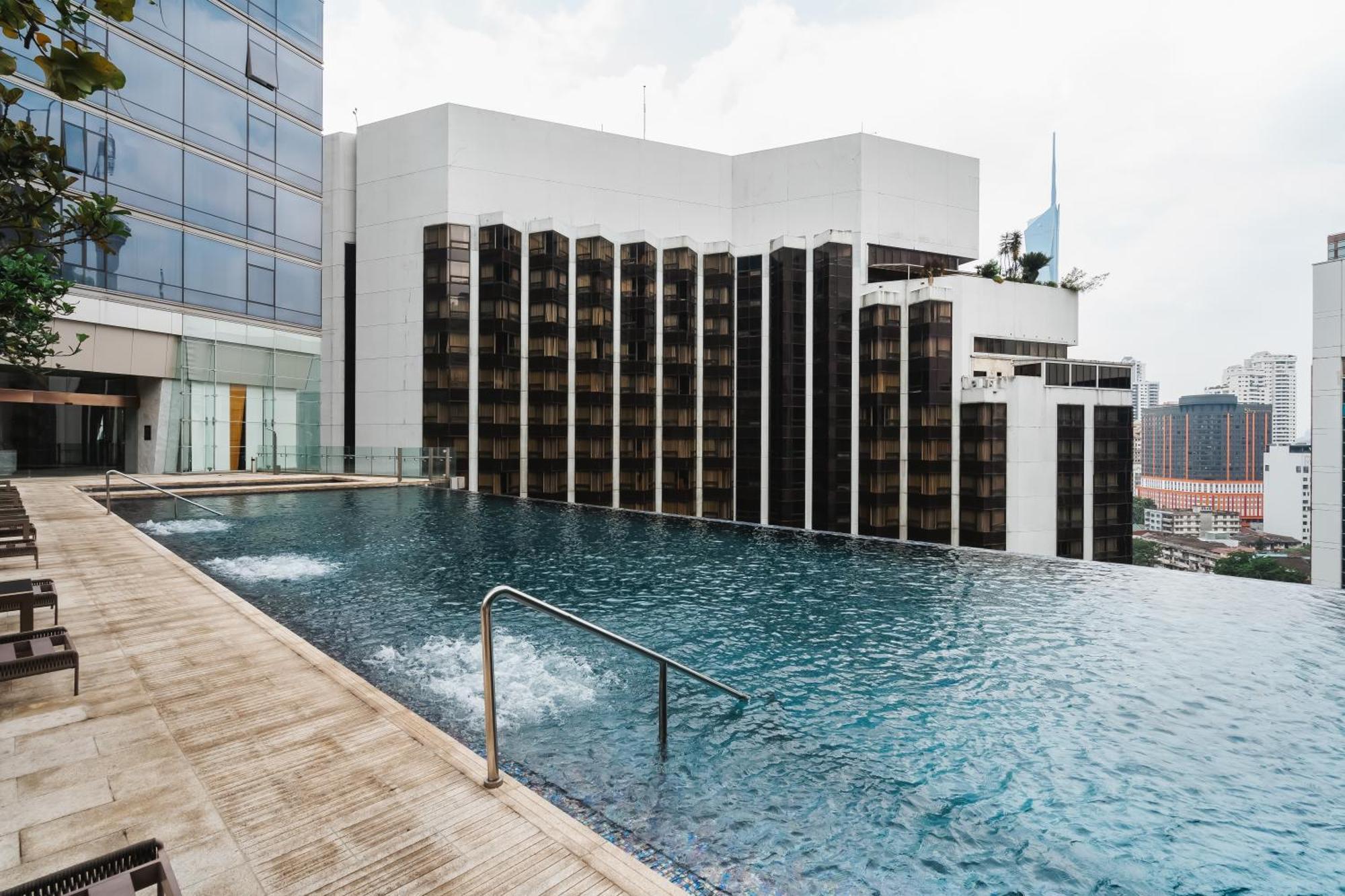Pangsapuri Luxury 2br Designer Above Pavilion Mall *